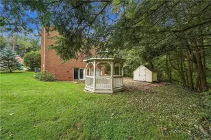 113 Larchwood Dr, Wilkins Township, PA 15145 - Photo 35