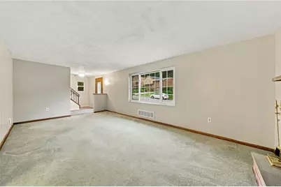 113 Larchwood Drive, Wilkins Township, PA 15145 - Photo 7
