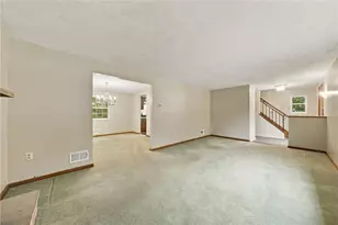 113 Larchwood Dr, Wilkins Township, PA 15145 - Photo 5