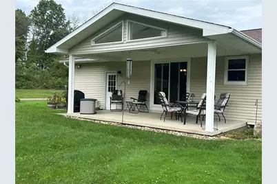 2690 Harlansburg Rd, Scott Township, PA 16101 - Photo 19