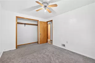 605 Wall St, Glassport, PA 15045 - Photo 17