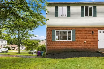 498 Maple Rd, Pittsburgh, PA 15239 - Photo 1