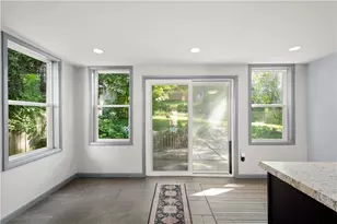 443 Conniston Ave, Pittsburgh, PA 15210 - Photo 11