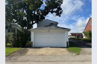 470 Braddock Ave, Uniontown, PA 15401 - Photo 3