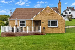 19 Hillcrest Ave, Burgettstown Boro, PA 15021 - Photo 1