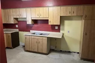 203 Wood St, Belle Vernon, PA 15012 - Photo 7