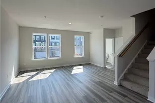 769 Olivia St, Carnegie, PA 15205 - Photo 7