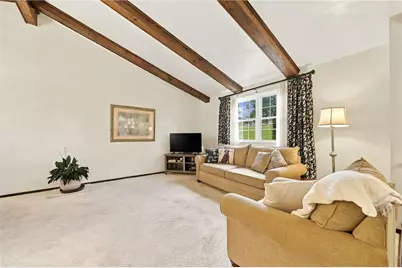 210 David, South Union Township, PA 15401 - Photo 5
