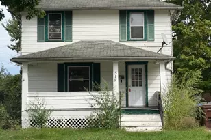 519 Wengler Ave, Sharon, PA 16146 - Photo 1
