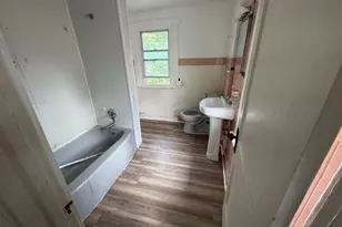 519 Wengler Ave, Sharon, PA 16146 - Photo 13
