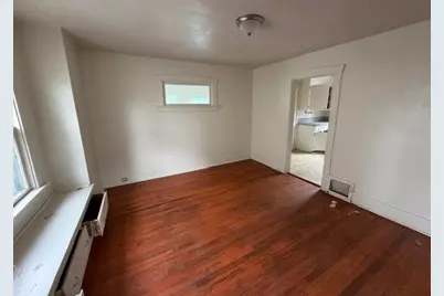 519 Wengler Ave, Sharon, PA 16146 - Photo 7