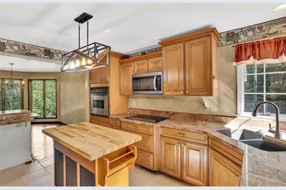 104 Landing Dr, Hanover Township, PA 15050 - Photo 11