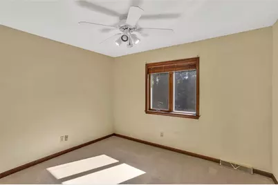 104 Landing Dr, Hanover Township, PA 15050 - Photo 29