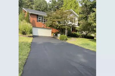 14 Redgrave Dr, Hempfield Township, PA 15601 - Photo 1