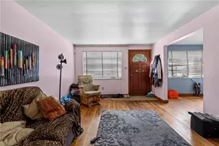 125 Burton Dr, Pittsburgh, PA 15235 - Photo 3