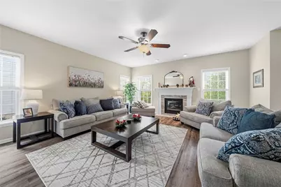 238 Gary Dr, Ohio Township, PA 15143 - Photo 11