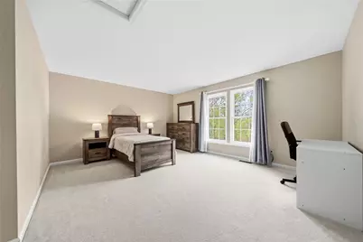 238 Gary Dr, Ohio Township, PA 15143 - Photo 21