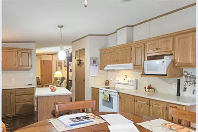 607 Amy Lane, Center Township, PA 16001 - Photo 11