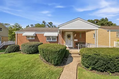 335 Roosevelt Ave, McKees Rocks, PA 15136 - Photo 1