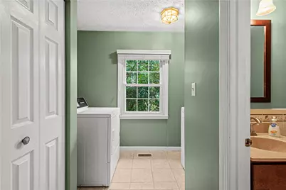 1012 Hamlin Drive, Bethel Park, PA 15102 - Photo 17
