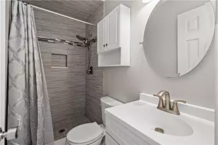 1012 Hamlin Dr, Bethel Park, PA 15102 - Photo 23
