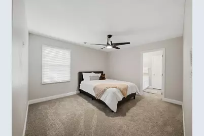 100 Iron Horse Dr, Peters Township, PA 15367 - Photo 33