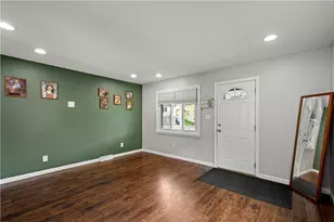 412 Grant St, Centerville, PA 15358 - Photo 5