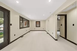 343 Thomas St, Carnegie, PA 15106 - Photo 11