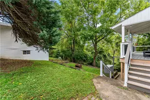 515 Finley Ave, Scott Township, PA 15106 - Photo 31