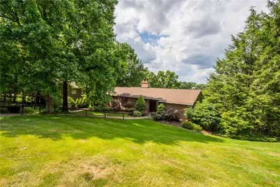 1679 Hastings Mill, Pittsburgh, PA 15241 - Photo 5