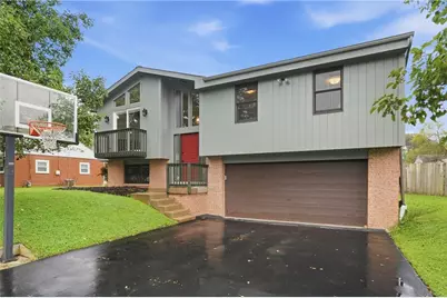 2404 Linden Dr, Hampton, PA 15101 - Photo 1