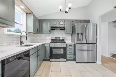 2404 Linden Dr, Hampton, PA 15101 - Photo 13