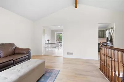 2404 Linden Dr, Hampton, PA 15101 - Photo 11