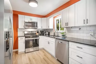 705 Victory Rd, Pittsburgh, PA 15101 - Photo 7