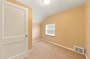 5741 Front St, Verona, PA 15147 - Photo 21