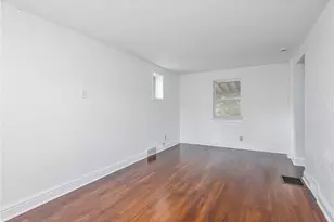 215 Brookside Blvd, Pittsburgh, PA 15241 - Photo 23