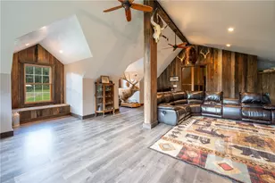 460 Back Creek Rd, Saltlick Township, PA 15622 - Photo 23
