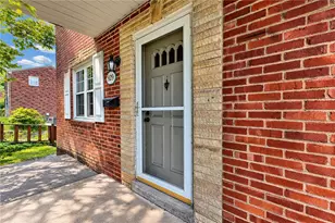 929 Roland Rd, Wilkins Township, PA 15221 - Photo 3