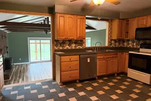 1656 Pulaski Mercer Rd, East Lackawannock Township, PA 16137 - Photo 7