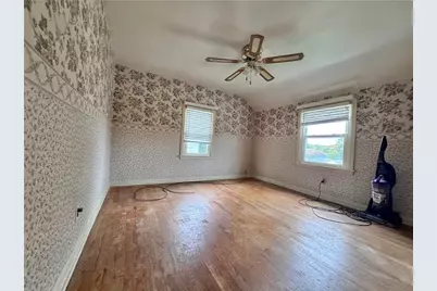 1825 Hall Ave, Sharpsville, PA 16150 - Photo 13