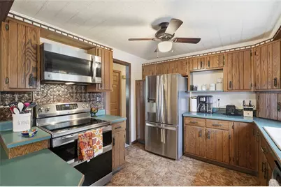 163 Van Dr, Bullskin Township, PA 15425 - Photo 9