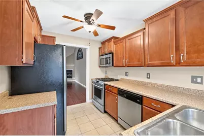 4326 Harlin Dr, Jefferson Hills, PA 15025 - Photo 15