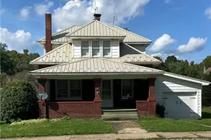 313 E Main St, Dayton Boro, PA 16222 - Photo 1
