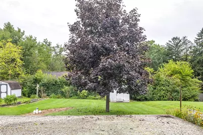 1824 Highland Ave, Irwin, PA 15642 - Photo 31