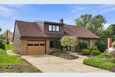 204 Pickwick Dr, Bethel Park, PA 15102 - Photo 3