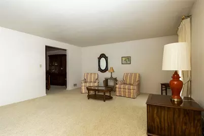 419 Oxford Dr, Greensburg, PA 15601 - Photo 3