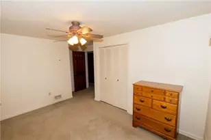 419 Oxford Dr, Greensburg, PA 15601 - Photo 15
