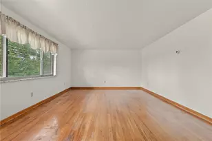 2485 Greentree, Carnegie, PA 15106 - Photo 11