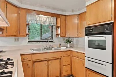 2485 Greentree, Carnegie, PA 15106 - Photo 17