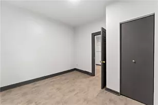 505 Main St, East Pittsburgh, PA 15112 - Photo 9
